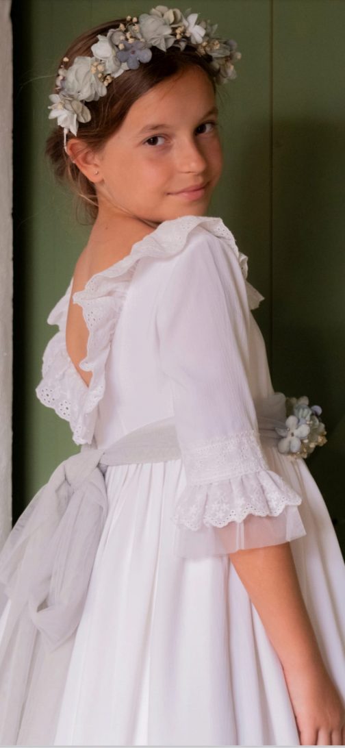ÁNGELA - Imagen 2