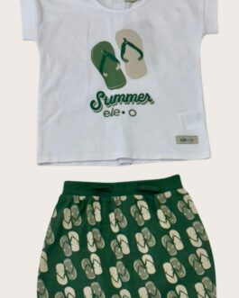 Conjunto niño chanclas verdes